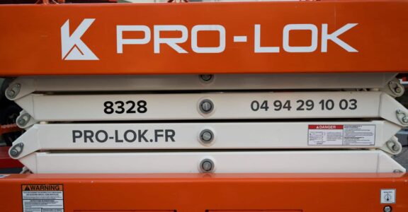 Nous contacter